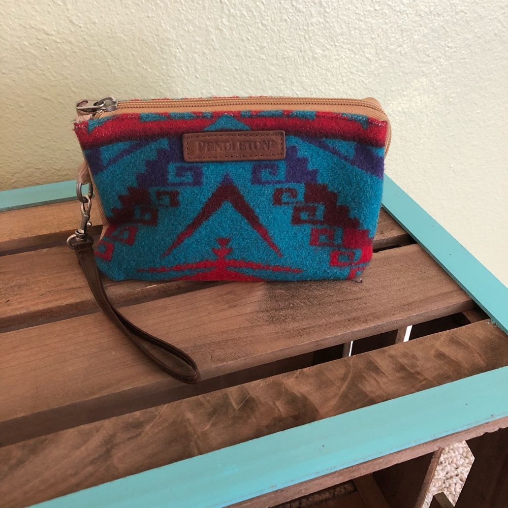 Pendleton Wristlet Purse